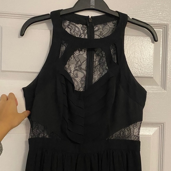 BCBGeneration Chiffon and Lace Maxi Dress - Picture 3 of 7